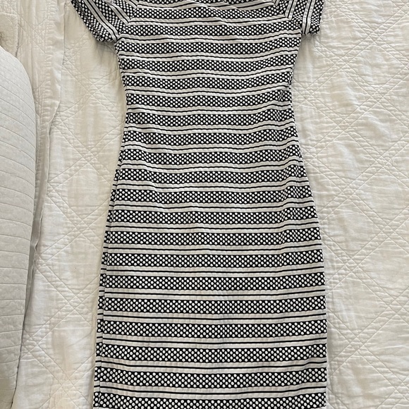 Bisou Bisou Sheath Dress - Picture 5 of 7